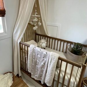 Neutral Nursery Canopy + Sheep Mobile Set – Like New